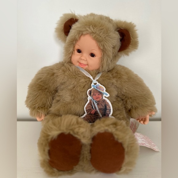 VINTAGE - Rare Anne Gabbes baby
Like NEW - no wear, tears or stains - Picture 3 of 10